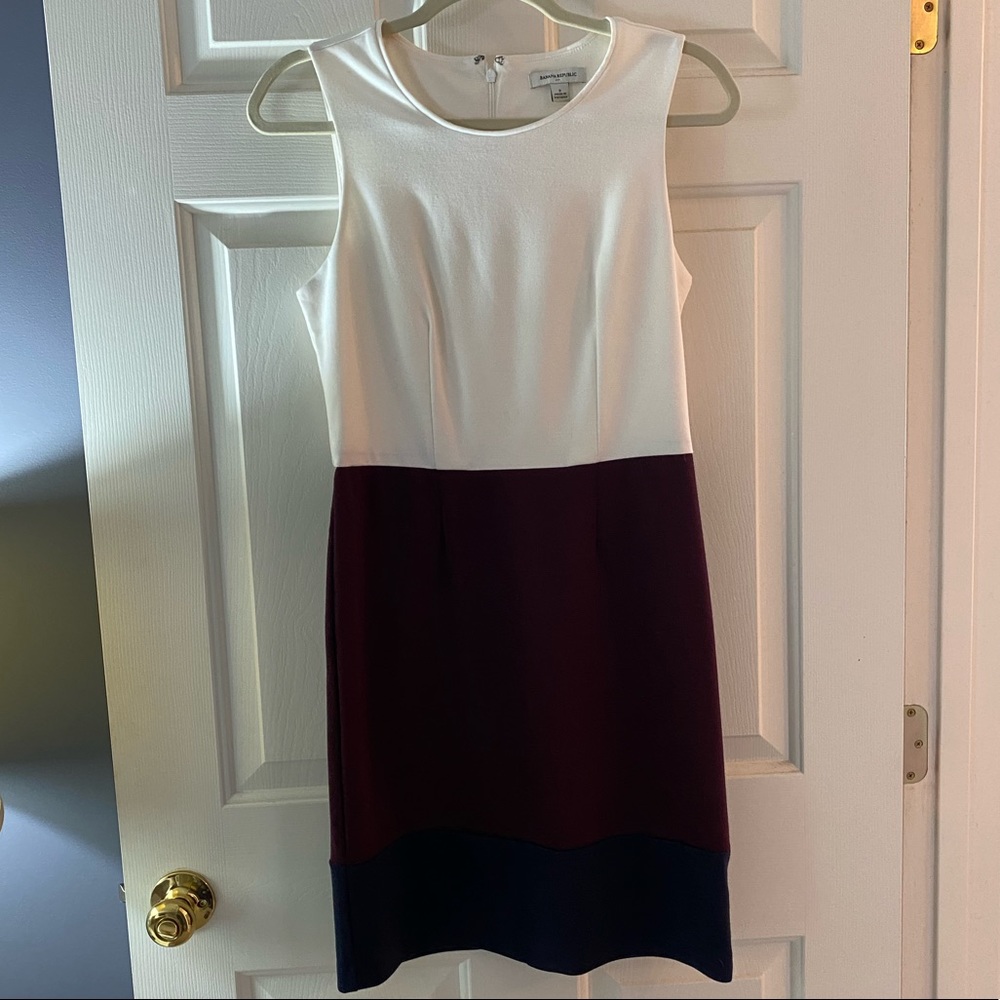 BANANA REPUBLIC Dress, ivory, burgundy, navy, size 2